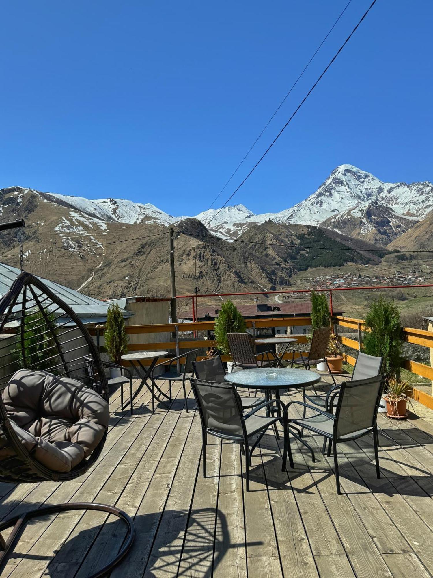 Hotel Elia Kazbegi Luaran gambar