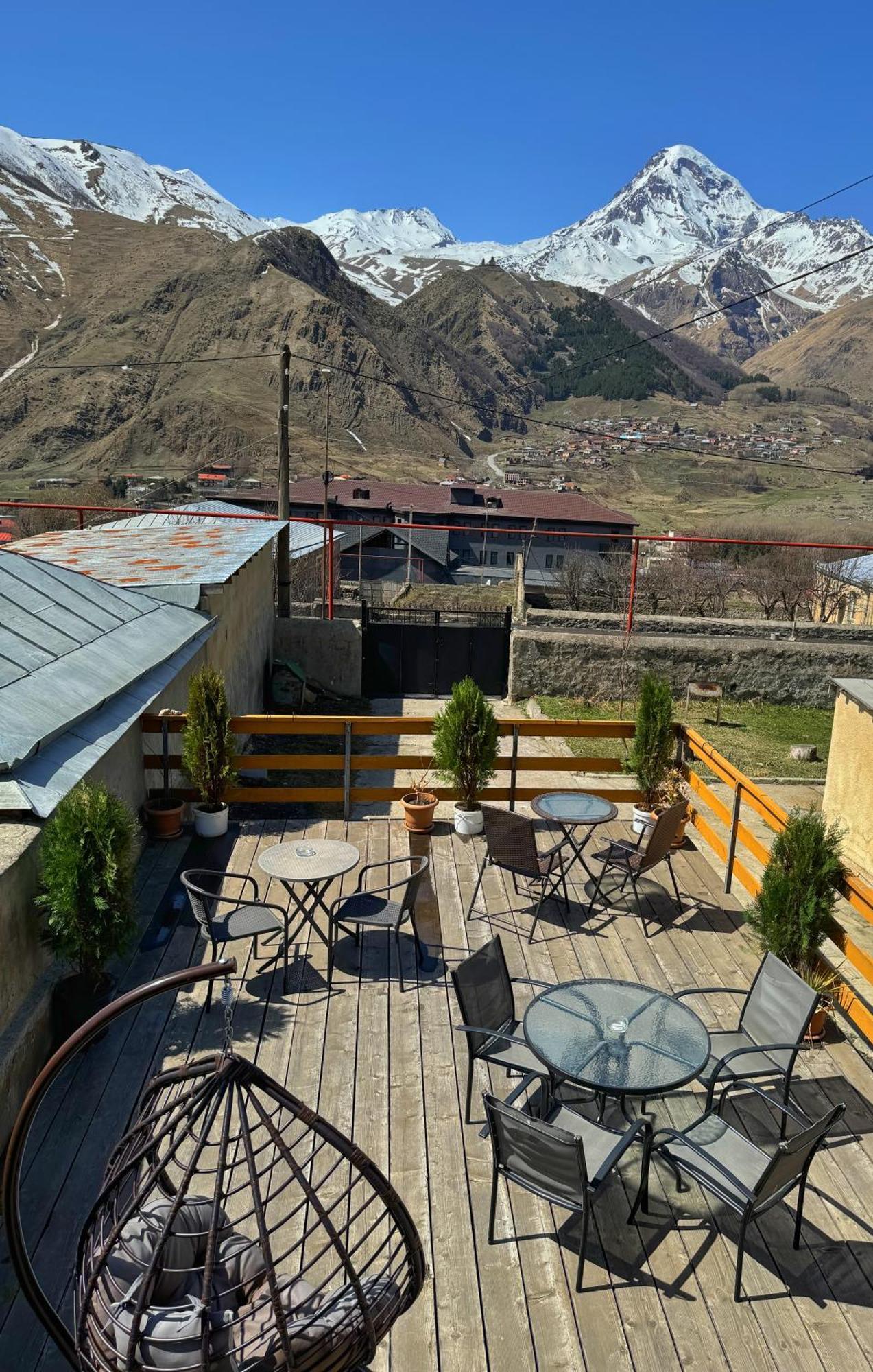 Hotel Elia Kazbegi Luaran gambar